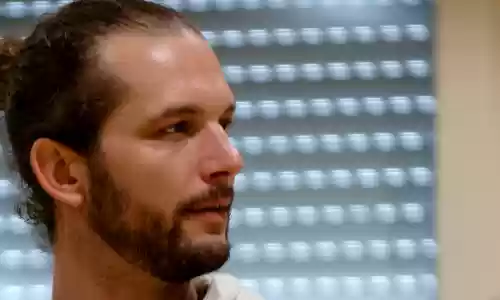 FRAU YAMAMOTO IST NOCH DA        PROBE 